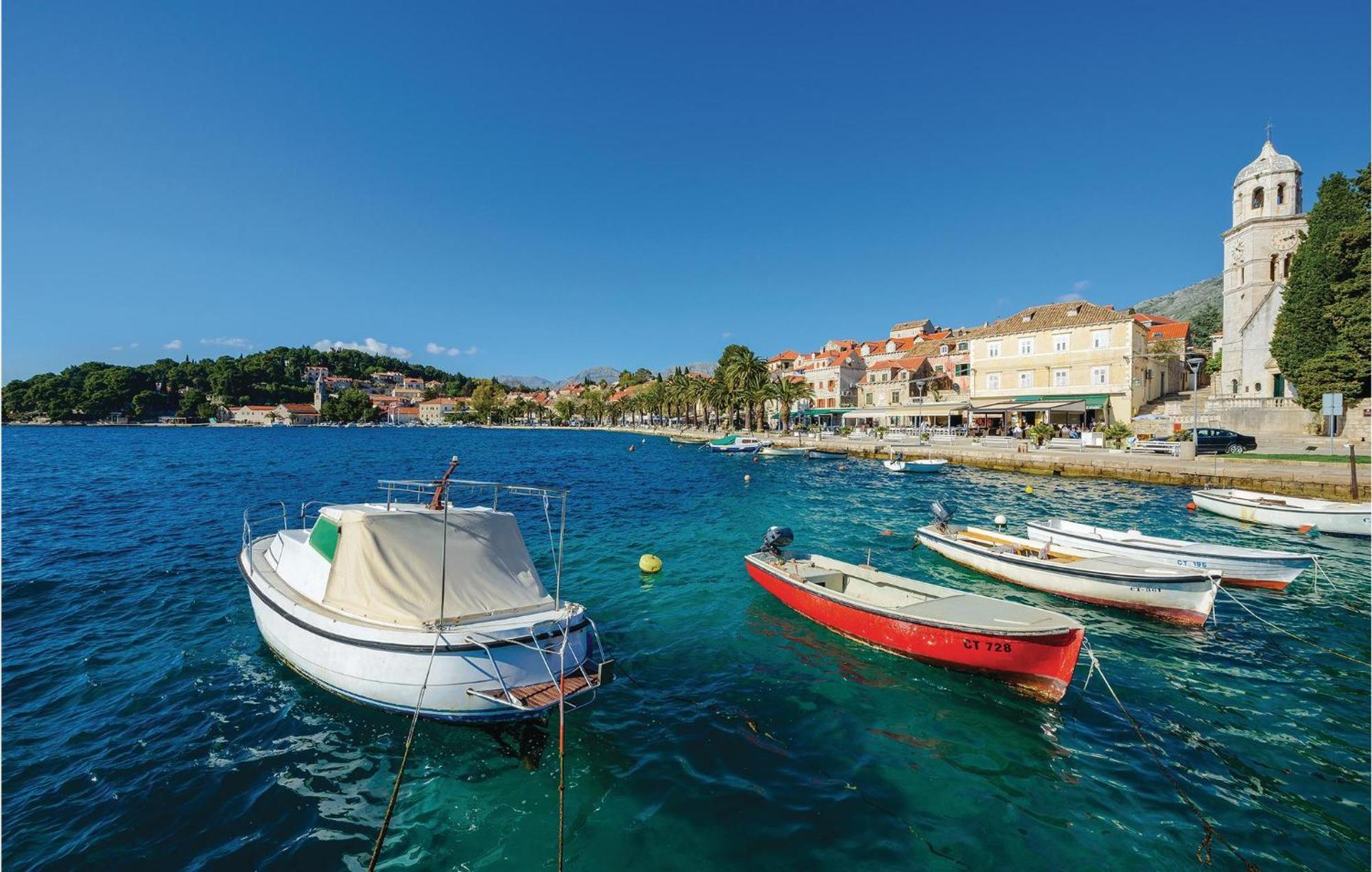 1 Bedroom Amazing In Leilighet Cavtat