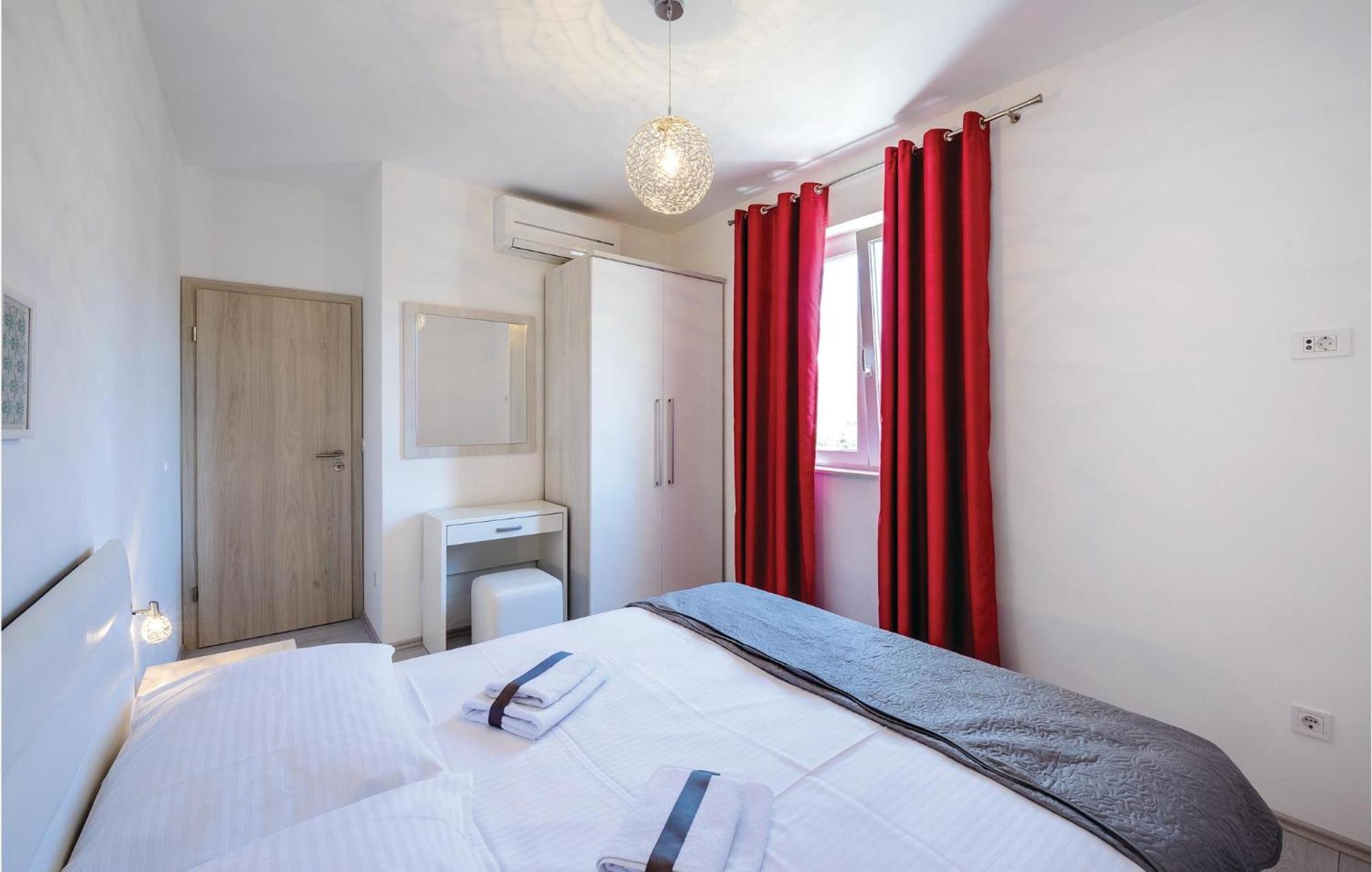 1 Bedroom Amazing In Cavtat